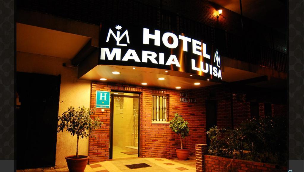 ホテル マリア ルイサ アルヘシラス エクステリア 写真